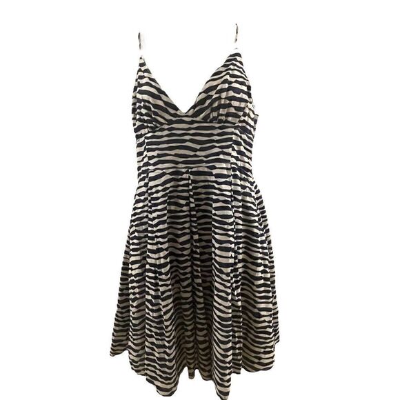 Jack Dresses & Skirts - Jack ~ Navy and Cream Dress ~ Fully Lined ~ size M ~ NWT